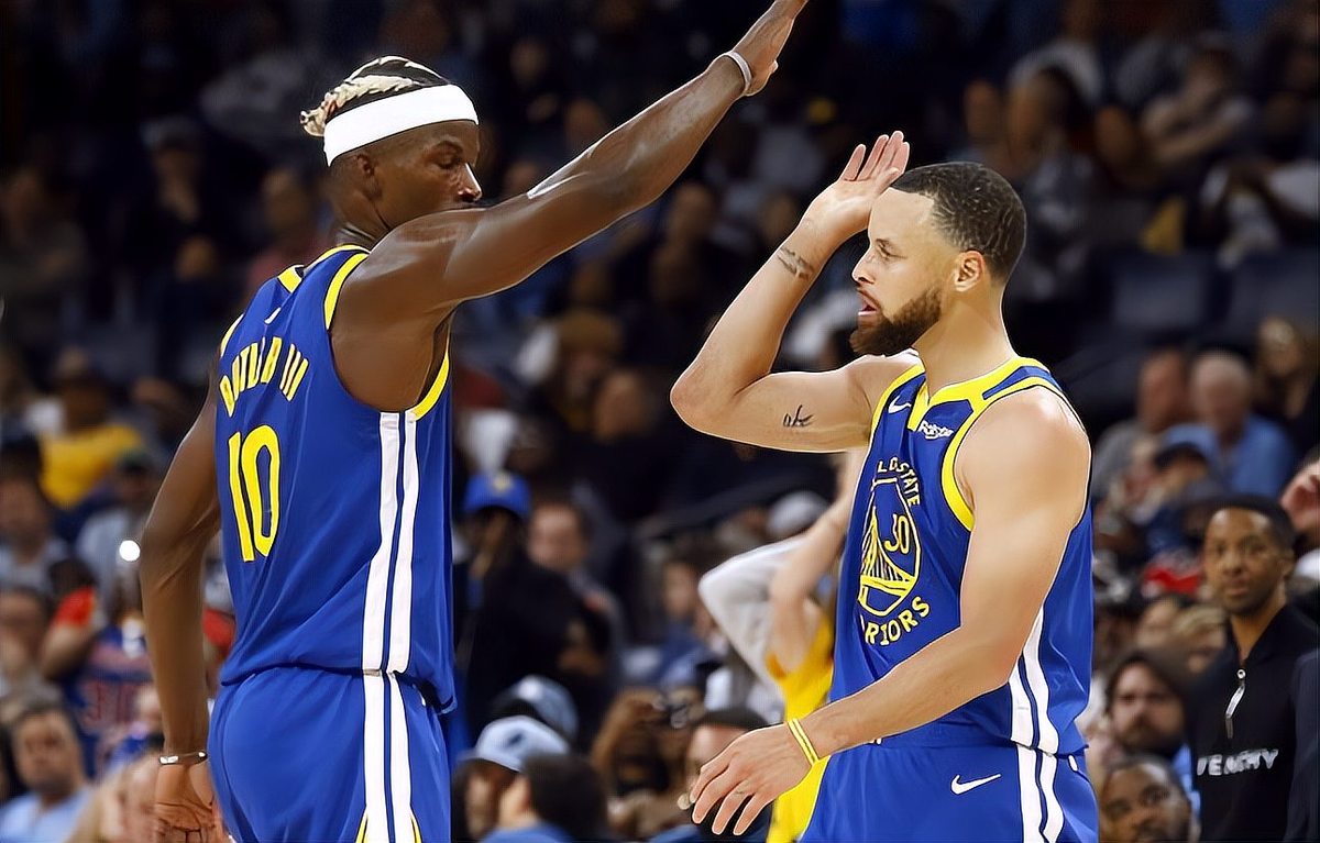 巴特勒连续十二场比赛得分超过挺进下一轮，美国队挑战极限！的简单介绍