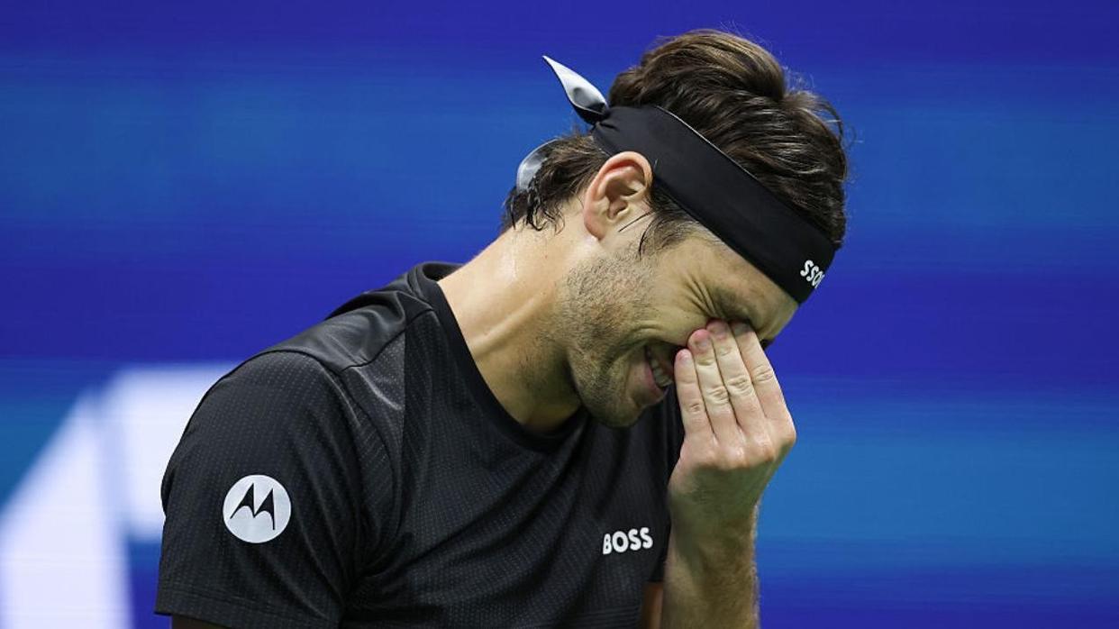 JN体育-关于德约科维奇遭遇五连败，RNG教练面临压力！的信息